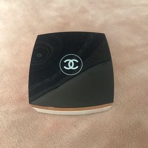 Chanel body powder #5